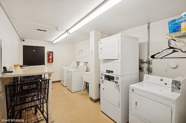 9331 Landings Ln Unit 204, Des Plaines, IL 60016 - photo 14