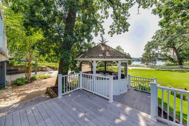 24270 N Forest Dr, Lake Zurich, IL 60047 - photo 36
