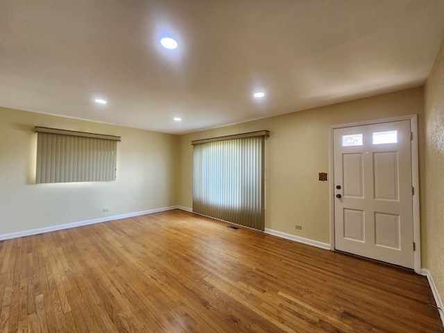 660 W Central Rd, Arlington Heights, IL 60005 - photo 2