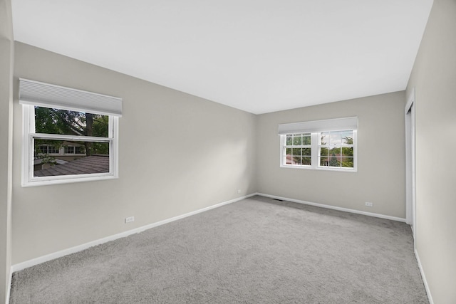 221 Yarmouth Rd, Elk Grove Village, IL 60007 - photo 18