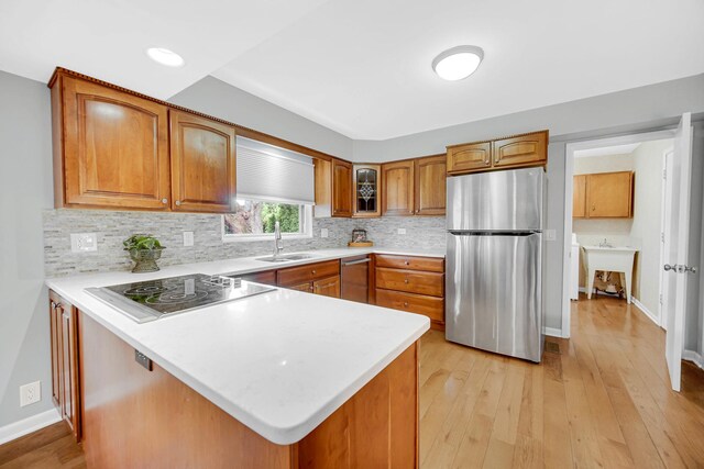 221 Yarmouth Rd, Elk Grove Village, IL 60007 - photo 3