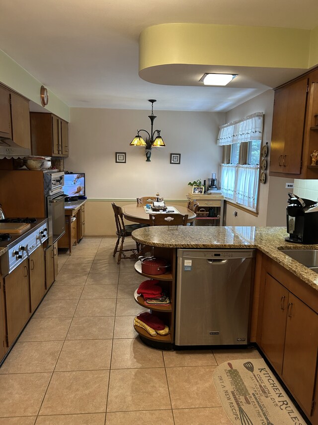 4535 N Reserve Ave, Chicago, IL 60656 - photo 15