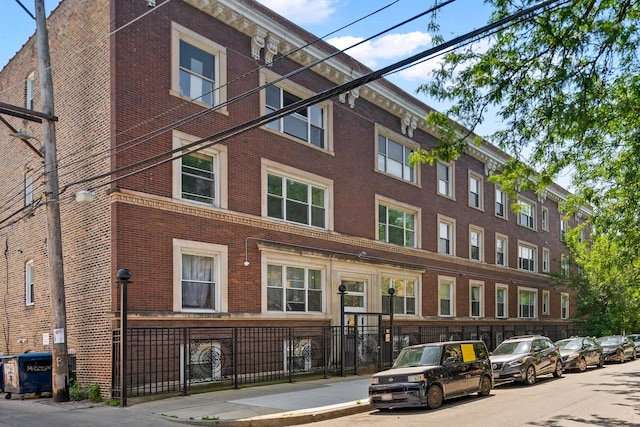 1019 W Winona St Unit 2, Chicago, IL 60640 - photo 1