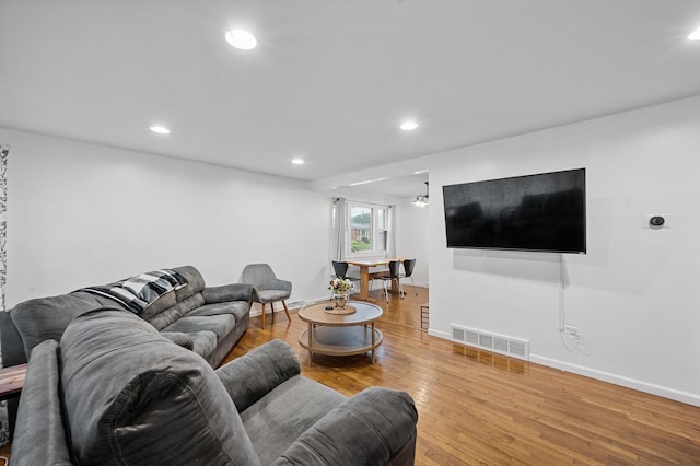 13059 S Buffalo Ave, Chicago, IL 60633 - photo 15