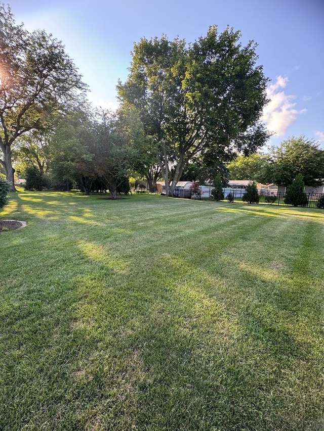 541 E Cloverlane Dr, Sycamore, IL 60178 - photo 5