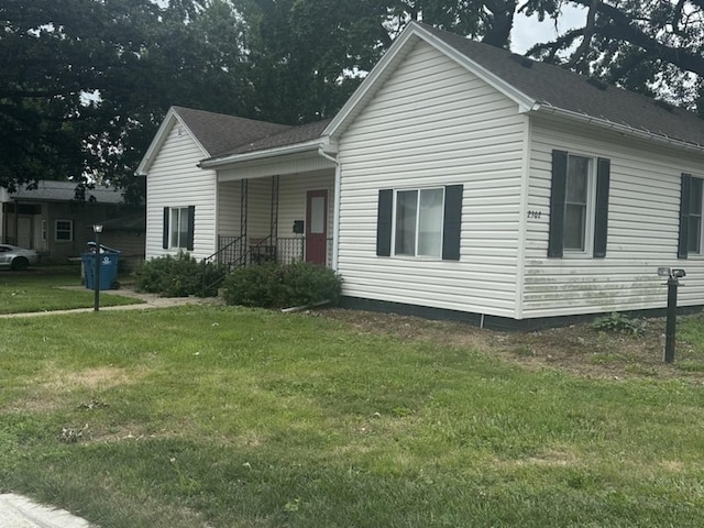 2302 4th St, Peru, IL 61354 - photo 3