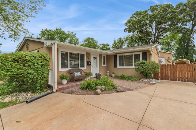 18564 W Judy Dr, Gurnee, IL 60031 - photo 2