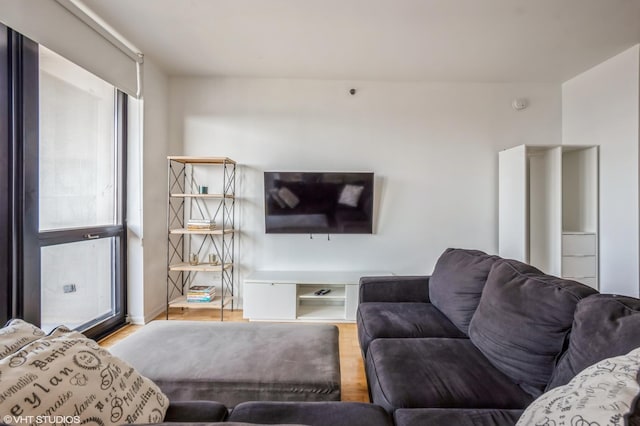210 S Desplaines St Unit 2103, Chicago, IL 60661 - photo 3