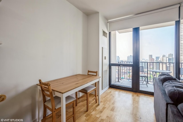 210 S Desplaines St Unit 2103, Chicago, IL 60661 - photo 5