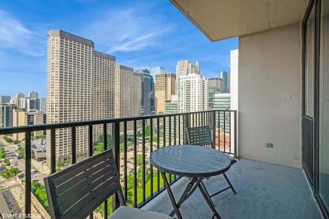 210 S Desplaines St Unit 2103, Chicago, IL 60661 - photo 10