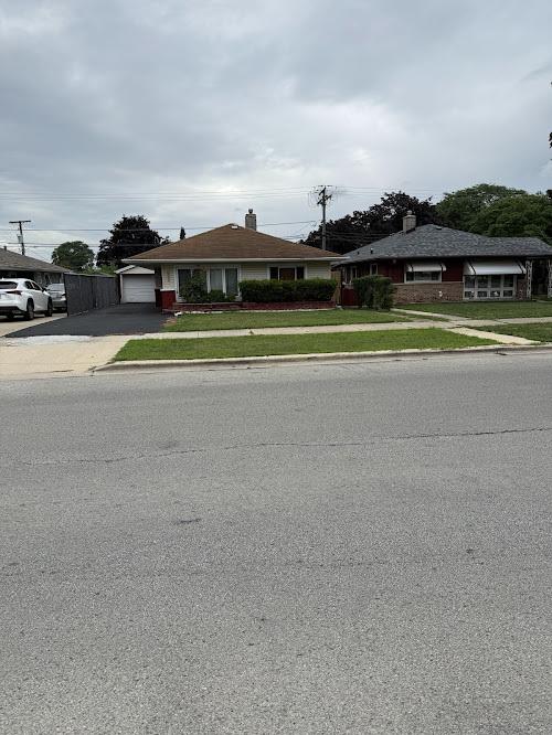 9906 S California Ave, Evergreen Park, IL 60805 - photo 2