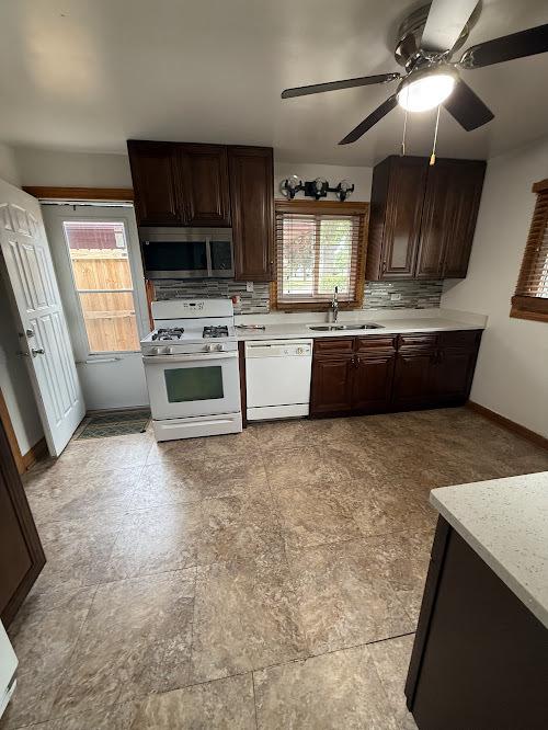 9906 S California Ave, Evergreen Park, IL 60805 - photo 16