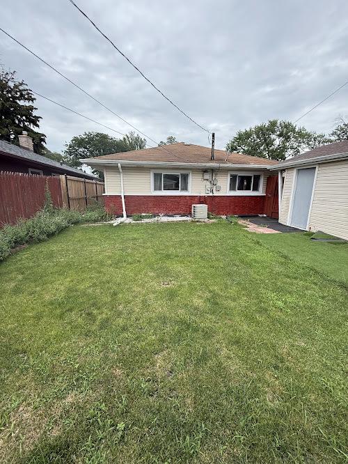 9906 S California Ave, Evergreen Park, IL 60805 - photo 22