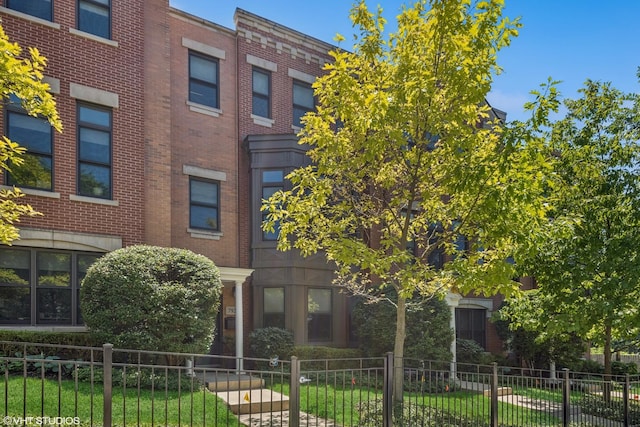 792 Laurel Ave, Highland Park, IL 60035 - photo 1
