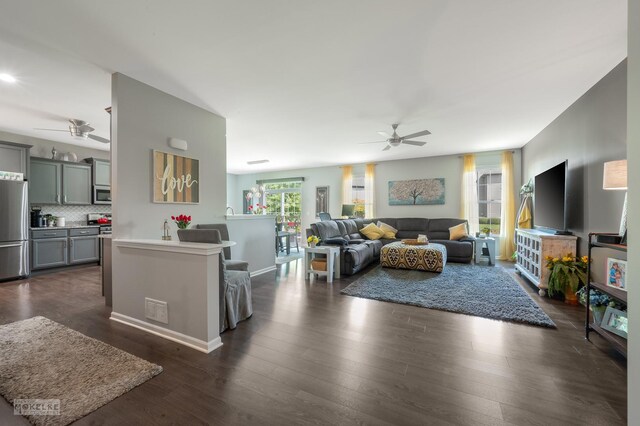 16513 Mueller Cir, Plainfield, IL 60586 - photo 7