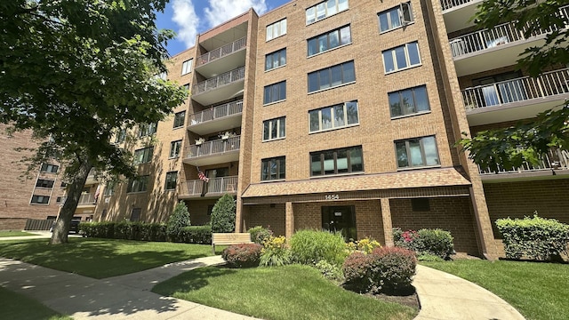 1454 Ashland Ave Unit 505, Des Plaines, IL 60016 - photo 1