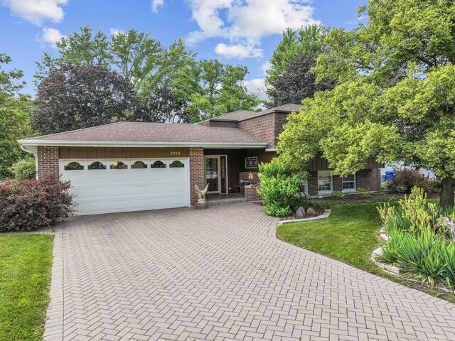 1516 Pembroke Ln, Wheaton, IL 60189 - photo 6