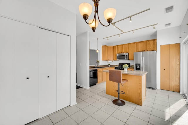 1086 Chadwick Dr, Grayslake, IL 60030 - photo 11