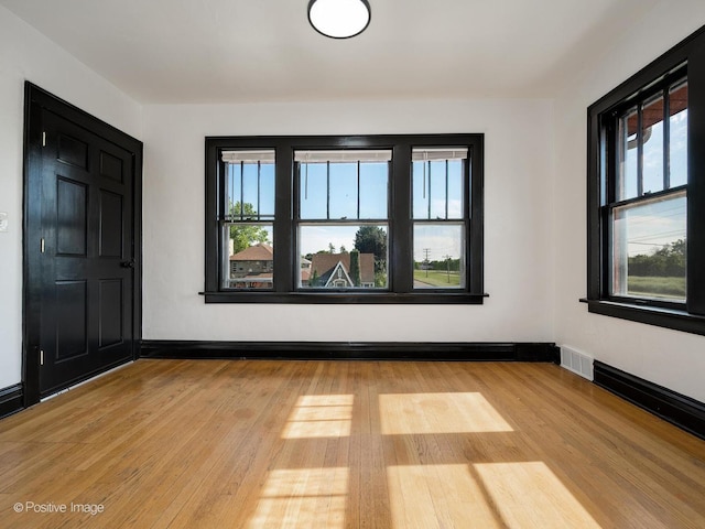 1110 W Pacific Ave, Waukegan, IL 60085 - photo 12