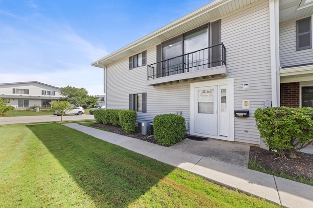 1021 Perth Dr Unit 0, Schaumburg, IL 60194 - photo 1