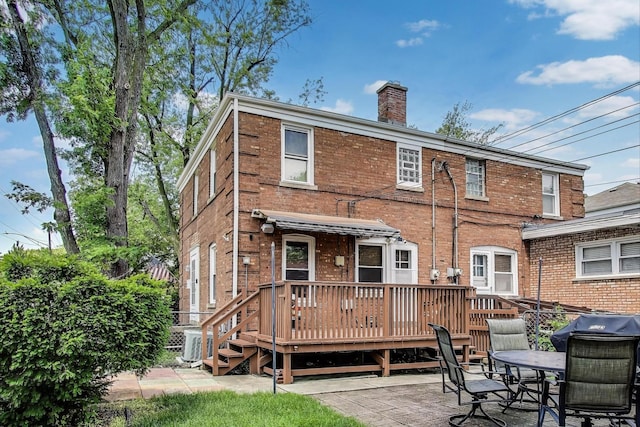 8303 Lawndale Ave, Skokie, IL 60076 - photo 21
