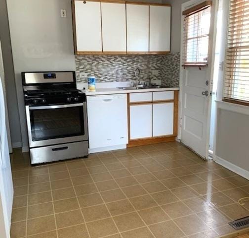 8303 Lawndale Ave, Skokie, IL 60076 - photo 7