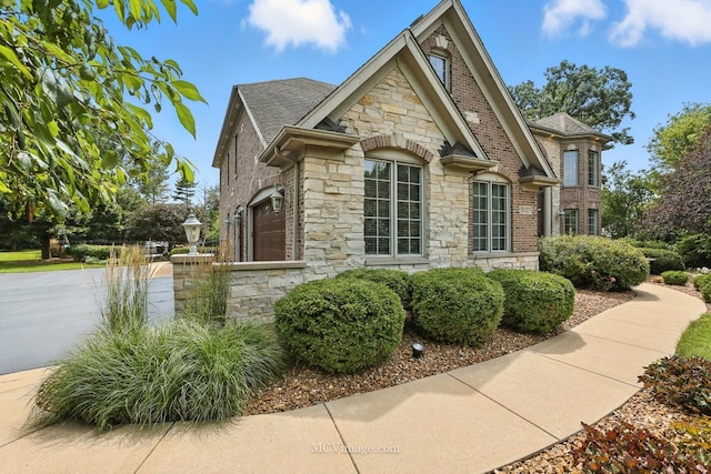 5N175 Oak Hill Dr, Saint Charles, IL 60175 - photo 2