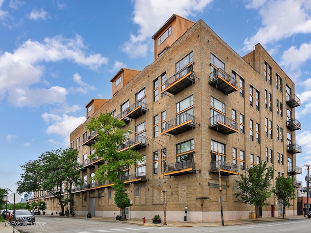 2545 S Dearborn St Unit 611, Chicago, IL 60616 - photo 1