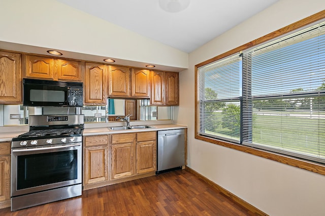 1310 Gifford Ct Unit B, Hanover Park, IL 60133 - photo 9