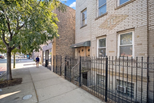 2014 N Western Ave, Chicago, IL 60647 - photo 1