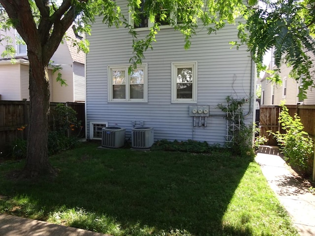5638 N Parkside Ave, Chicago, IL 60646 - photo 23