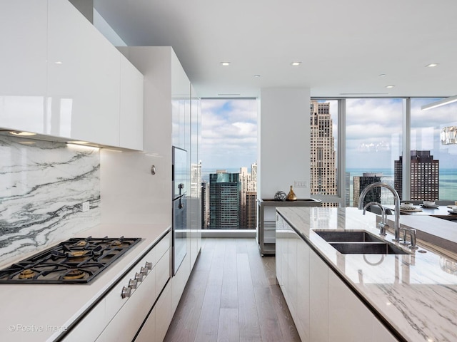 363 E Wacker Dr Unit 4208, Chicago, IL 60601 - photo 5