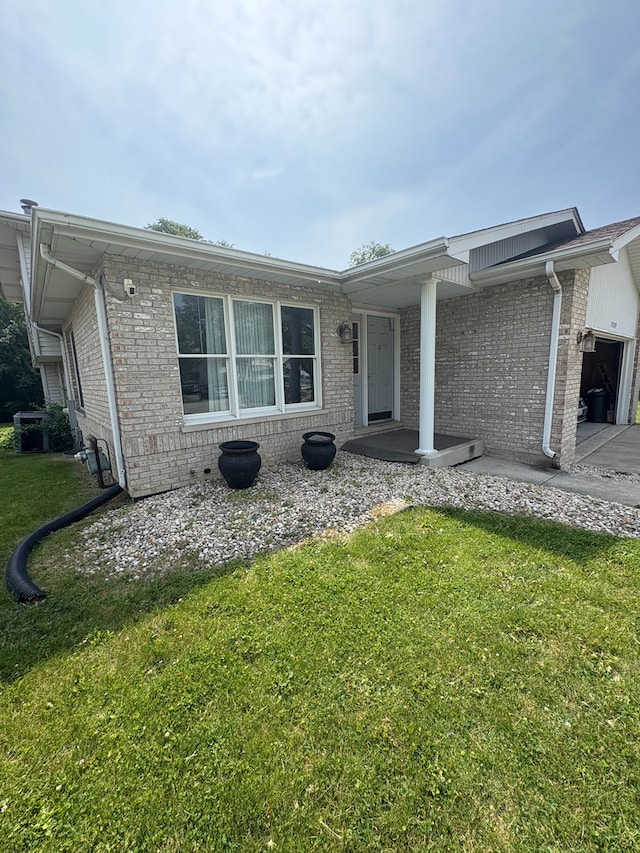 17519 Central Park Ave, Hazel Crest, IL 60429 - photo 2