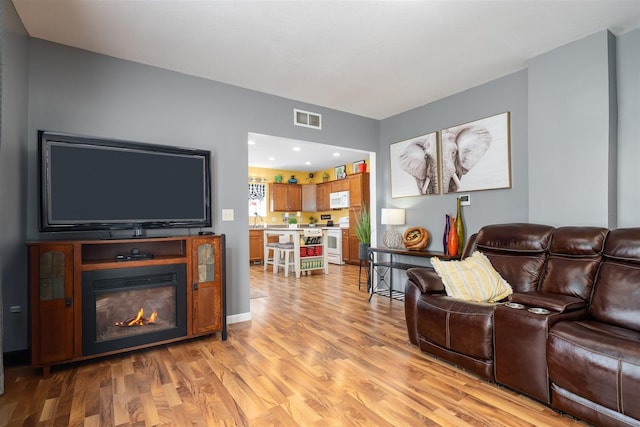 205 S Jefferson St, Flanagan, IL 61740 - photo 9