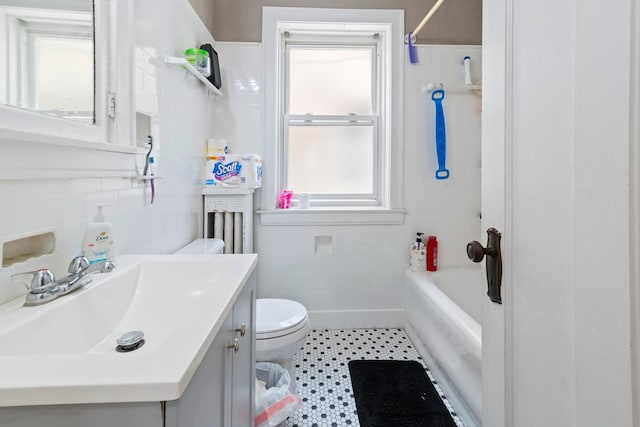 2110 W Arthur Ave, Chicago, IL 60645 - photo 16