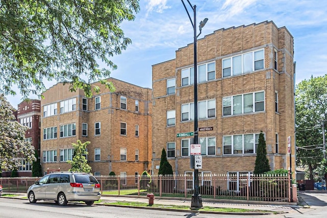 4944 N Kimball Ave Unit 3W, Chicago, IL 60625 - photo 1