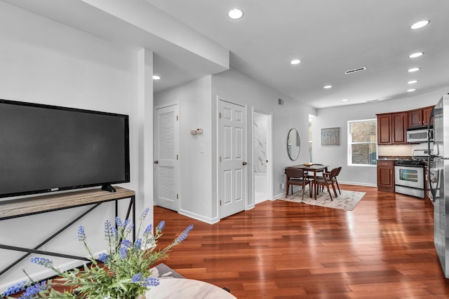 4944 N Kimball Ave Unit 3W, Chicago, IL 60625 - photo 7