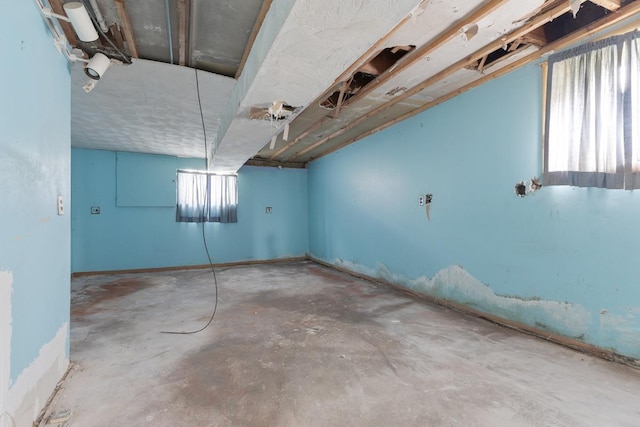 8128 S Clyde Ave, Chicago, IL 60617 - photo 18