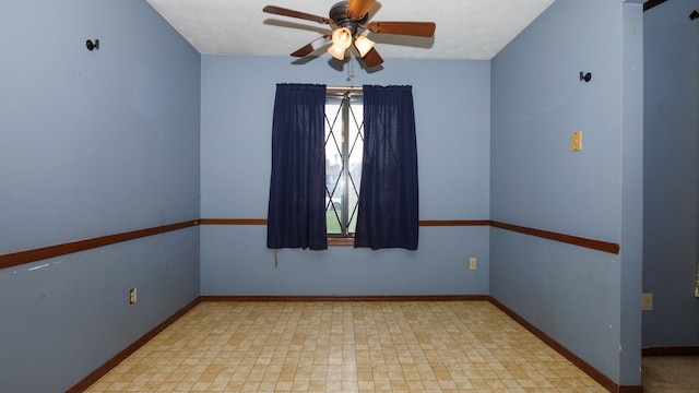 2010 Tracy Dr Unit 1, Bloomington, IL 61704 - photo 9