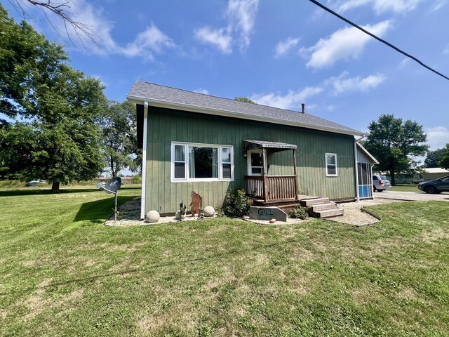 206 E High St, White Heath, IL 61884 - photo 2