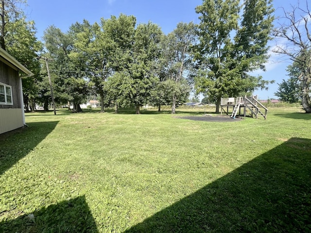 206 E High St, White Heath, IL 61884 - photo 37