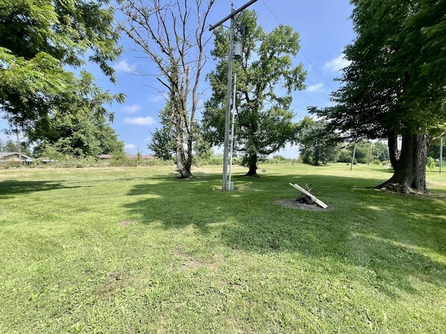 206 E High St, White Heath, IL 61884 - photo 38