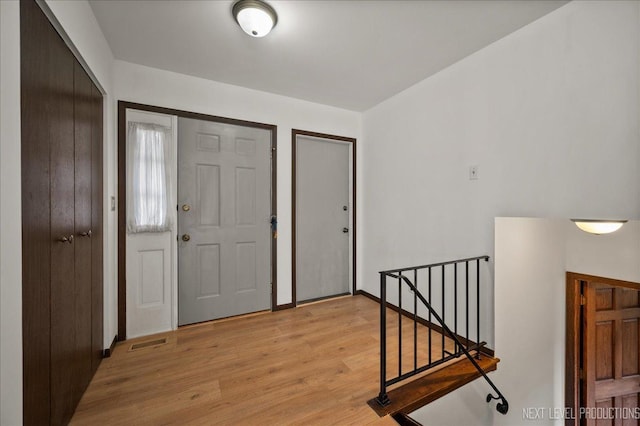 35W837 Crispin Dr, Elgin, IL 60123 - photo 3