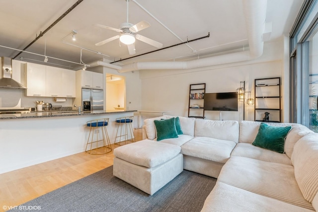 240 E Illinois St Unit 604, Chicago, IL 60611 - photo 8