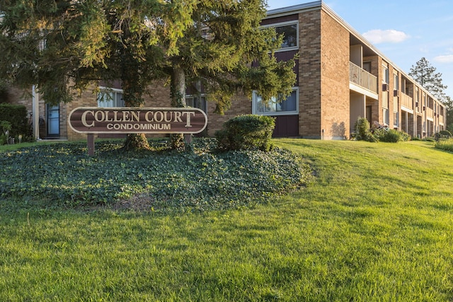 1313 S Rebecca Rd Unit 113, Lombard, IL 60148 - photo 1