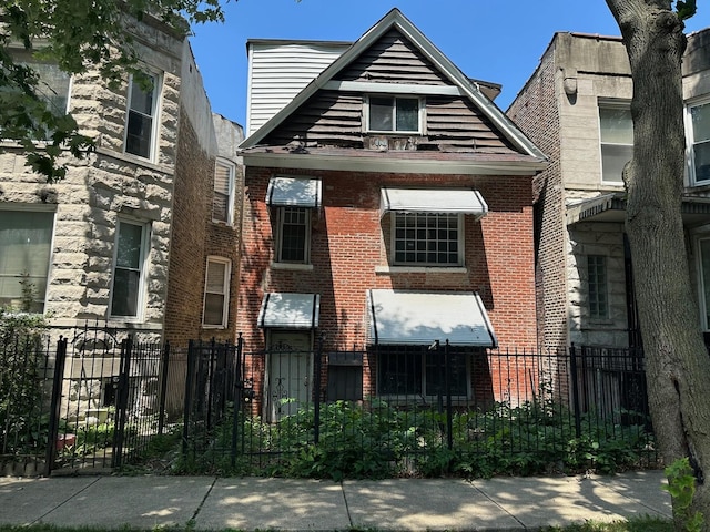 3830 W Fillmore St, Chicago, IL 60624 - photo 1