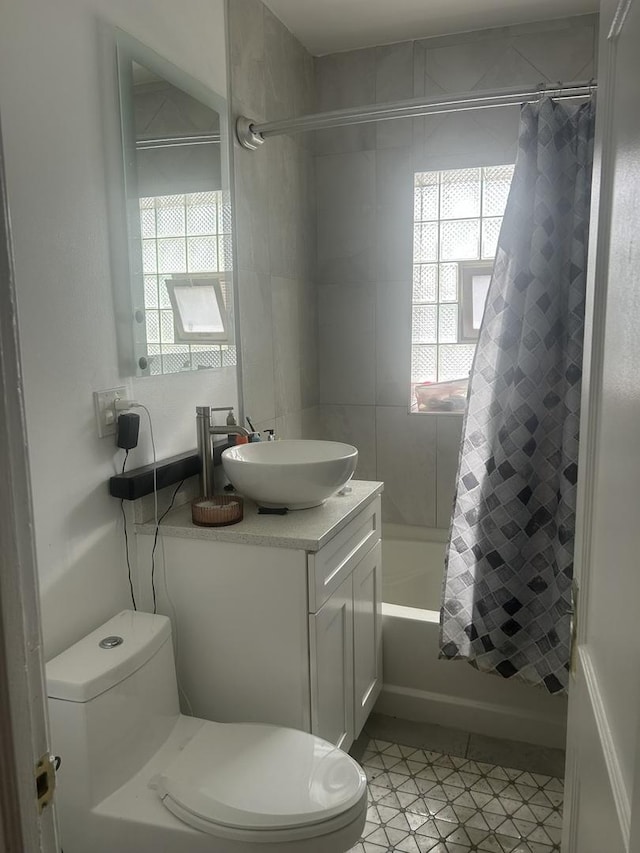 8227 S Evans Ave, Chicago, IL 60619 - photo 7