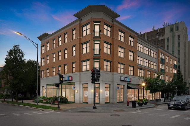 125 N Euclid Ave Unit 305, Oak Park, IL 60301 - photo 3