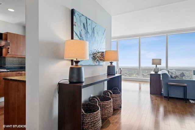 401 N Wabash Ave Unit 82B, Chicago, IL 60611 - photo 2