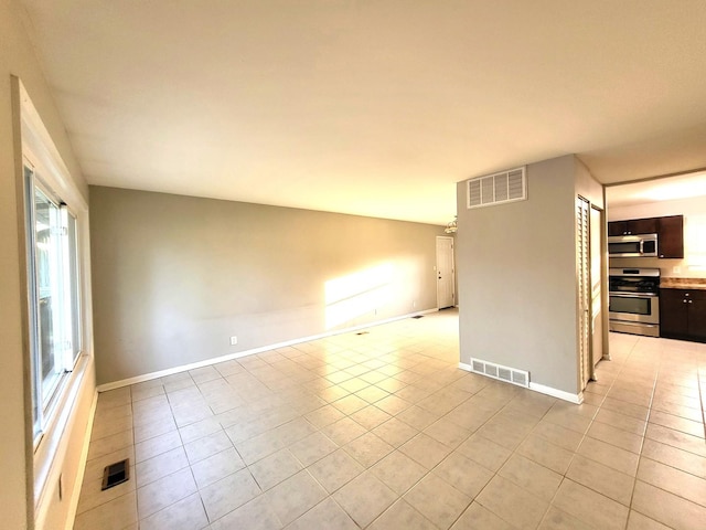 120 S Chestnut Dr, Streamwood, IL 60107 - photo 3